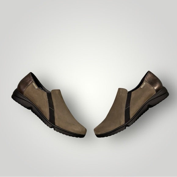 Mephisto Romea Slip on Nubuk Shoes in walnut Sz 10 - Picture 1 of 15